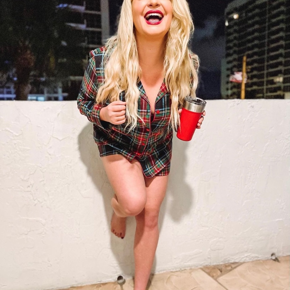 ❤️Plaid Pajama Set from Adore Me❤️